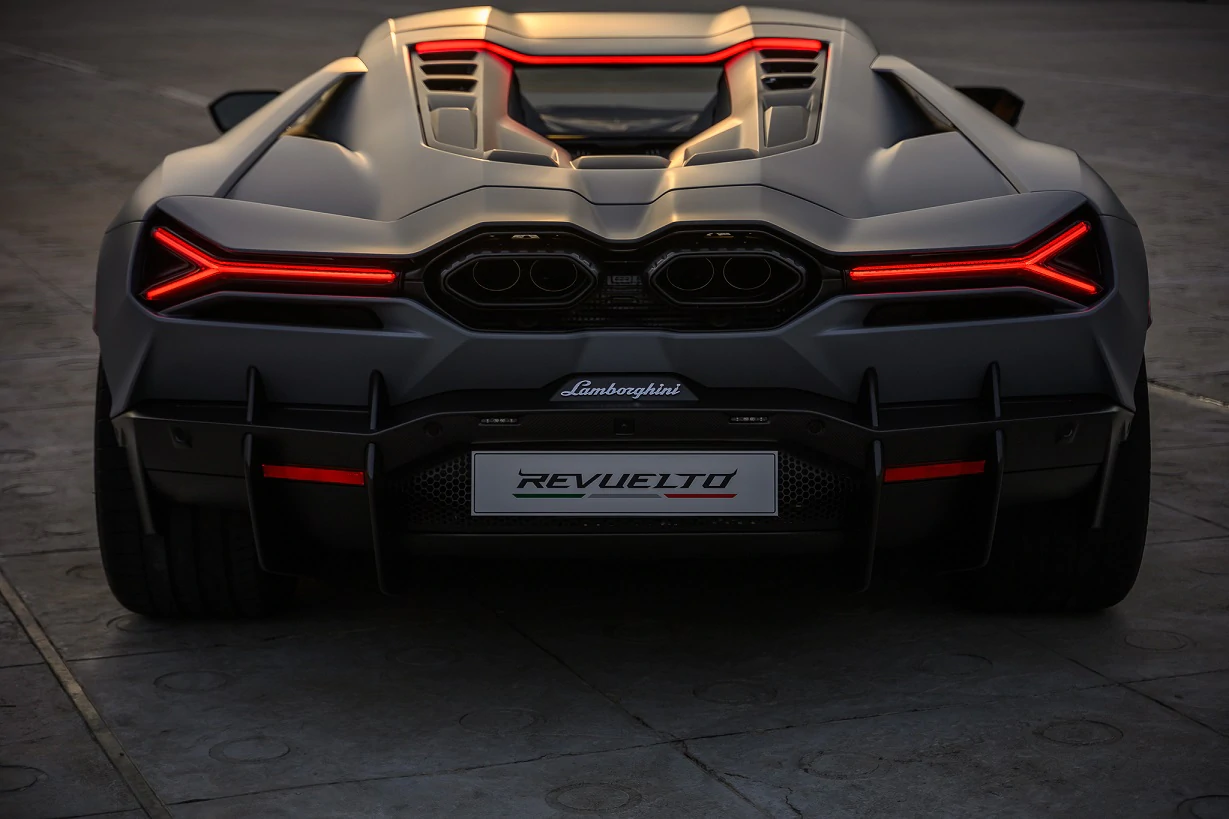 Lamborghini Bangkok Revuelto Launch 9 | Lamborghini | เผยโฉม Lamborghini Revuelto ซูเปอร์สปอร์ตปลั๊กอินไฮบริด เครื่องยนต์ V12