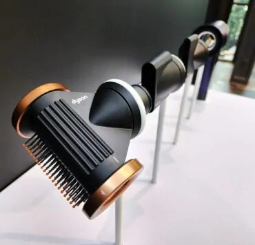 N2 Flip20230703 152550 | Dyson | Dyson เปิดตัว หัวเป่าลดผมชี้ฟูพร้อมแปรง Dyson Supersonic