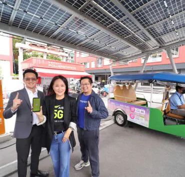 Pic 3 AIS Go green | AIS | AIS มอบสิทธิพิเศษให้ผู้ใช้บริการ Evolt และ MuvMi ตุ๊กตุ๊กไฟฟ้าปลอดมลพิษ
