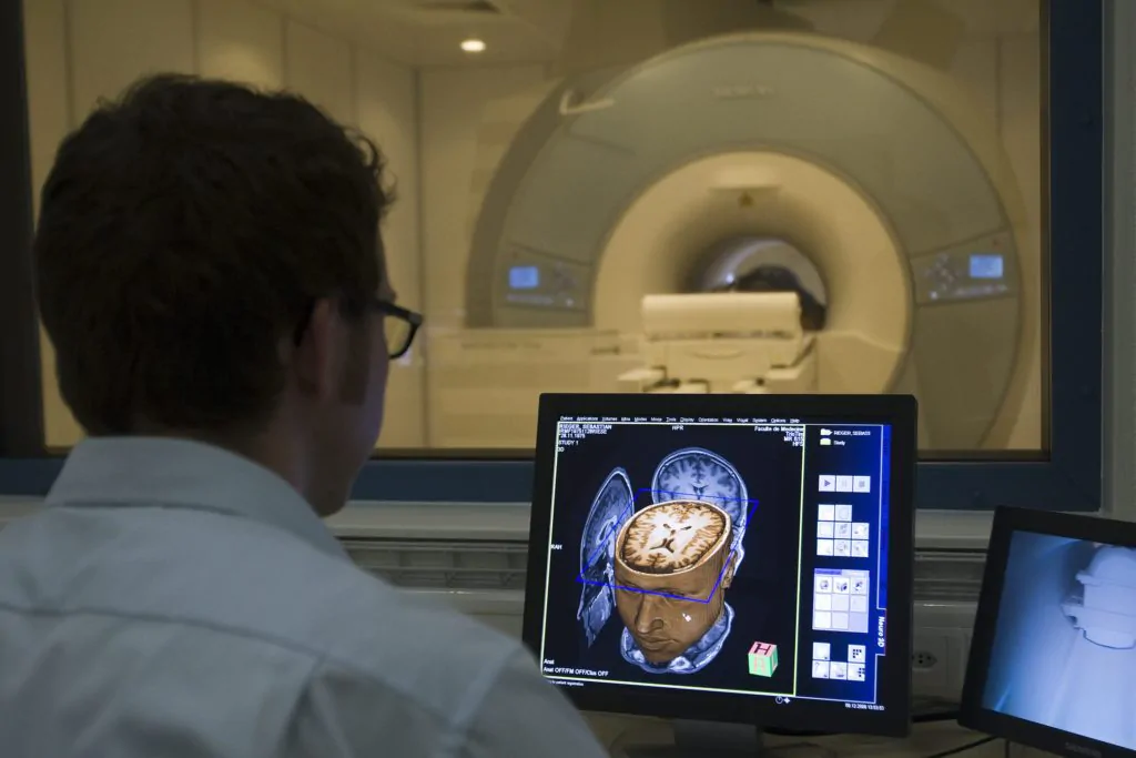 ai mind vis fmri 2 | AI | นักวิจัยสร้าง AI ที่สามารถอ่านใจมนุษย์ได้ถึง 85% หวังเป็นตัวช่วยผู้พิการทางสื่อสาร 