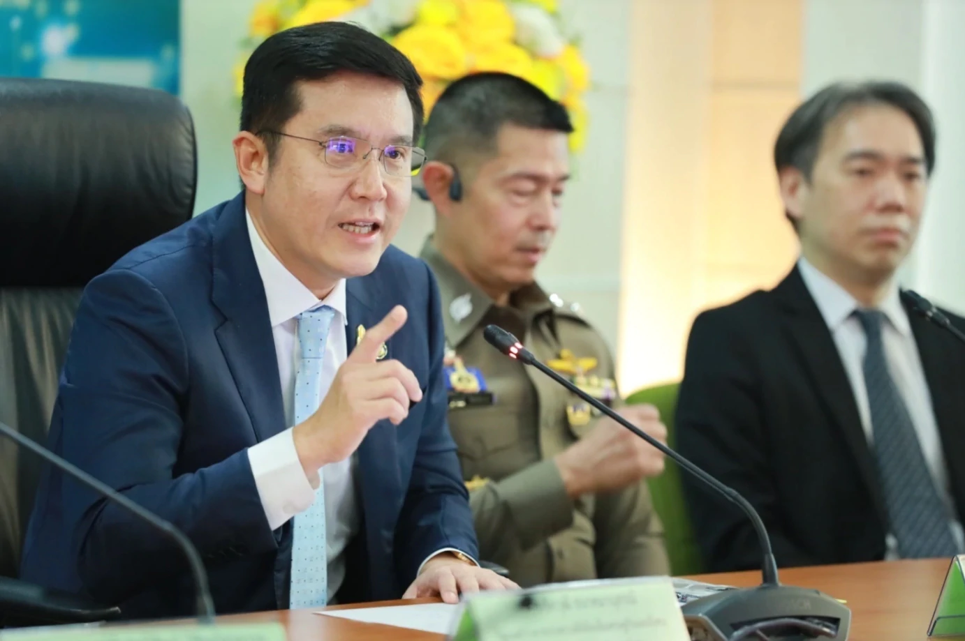 block facebook in thailand 001 | DES | ดีอีเอส แถลงยื่นศาลปิดกั้น Facebook ในประเทศไทย ภายใน 1 เดือน!