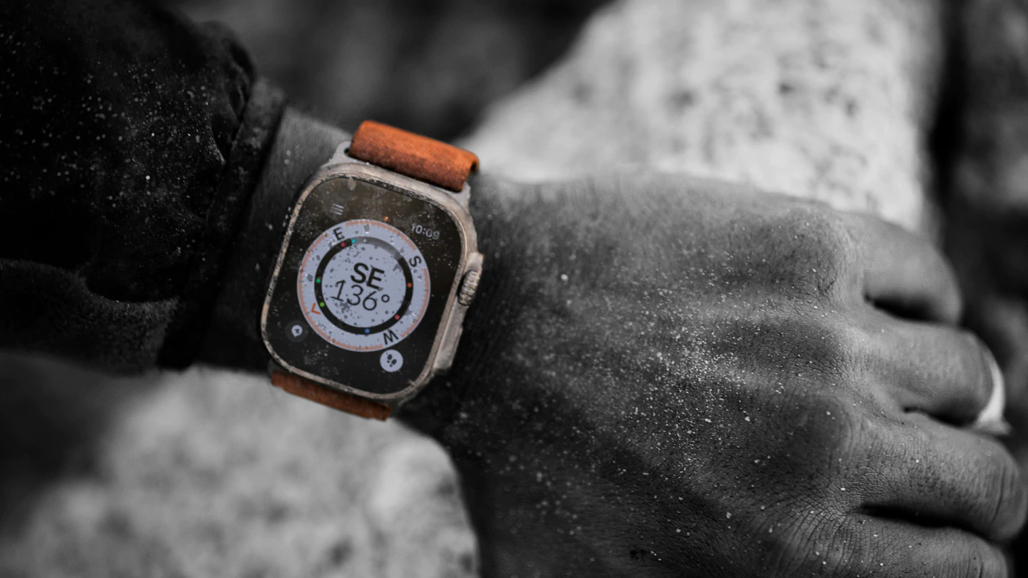 | Apple Watch ultra | มีรายงานว่า Apple Watch Ultra รุ่นใหม่ อาจมีสีให้เลือกซื้อมากขึ้น