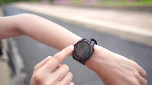 frame at 0m6s | FENIX 7 Pro | รีวิว Garmin FENIX 7s Pro สมาร์ทวอทช์เอาท์ดอร์สายโหด รองรับการชาร์จพลังงานแสงอาทิตย์