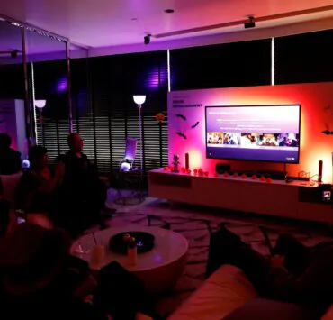 Philips Hue 4 | IoT | เปิดผลิตภัณฑ์ ‘Philips Hue’ ใหม่ในไทย ระบบไฟ IoT อัจฉริยะ เน้นด้านโฮมเอนเตอร์เทน และ PC gaming