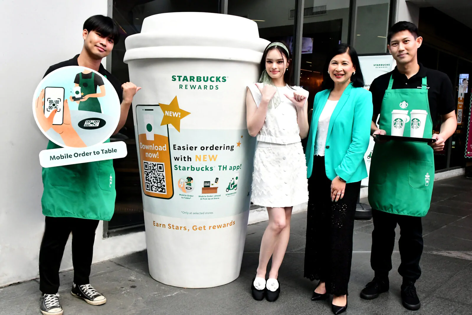 สตาร์บัคส์ เปิดตัวฟีเจอร์ Mobile Order to Table สั่งผ่านแอป พร้อมเสิร์ฟที่โต๊ะ 1 SBUX MOT Photo release | “สั่งผ่านแอป เสิร์ฟที่โต๊ะ” | สตาร์บัคส์ เปิดตัวฟีเจอร์ Mobile Order to Table สั่งผ่านแอป พร้อมเสิร์ฟที่โต๊ะ