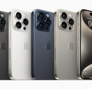 56189 114315 Apple iPhone 15 Pro lineup color lineup 230912 xl | iPhone 15 | งงเลยชายคนนึงสั่ง iPhone 15 แค่ 4 เครื่องแต่ Apple ส่งมาเหนาะๆสามลัง!