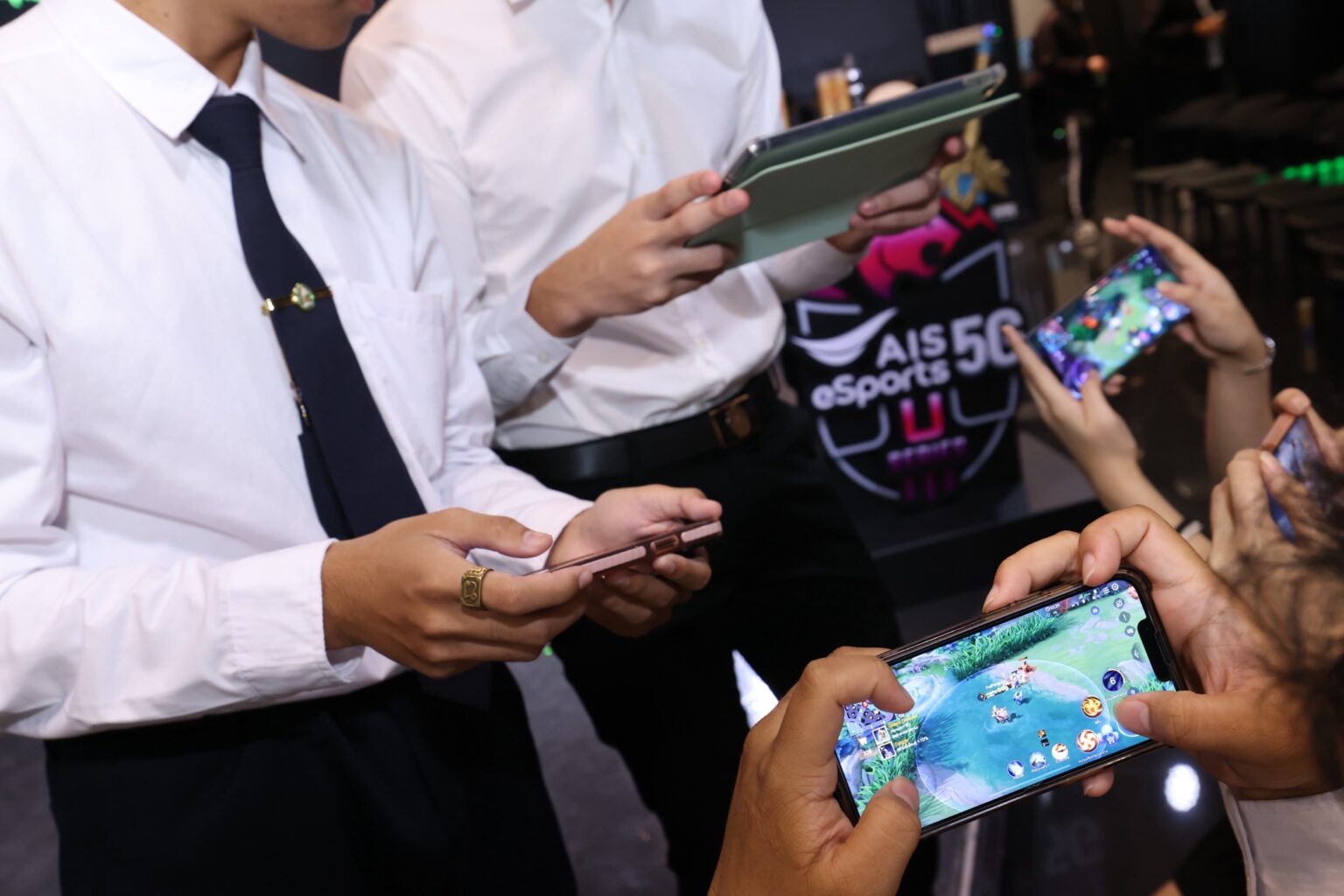 AIS ร่วมกับ Red Bull เปิดสังเวียนตีป้อมระดับมหาวิทยาลัยที่ยิ่งใหญ่ที่สุดในไทย