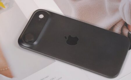 iPhone 17 Air จะบางแค่ 5.5 มม. แต่มาพร้อมแบตสุดจิ๋ว 2,800 mAh!!