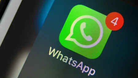 WhatsApp สั่นสะเทือน! พบช่องโหว่ ‘Zero-Click’ แฮก iPhone/Mac โดยไม่ต้องแตะ – อัปเดตด่วนเพื่อความปลอดภัยของคุณ!