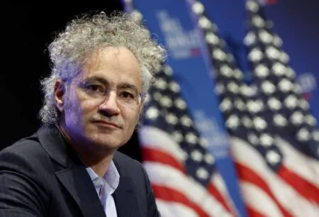 ยุคทองของคนเก่ง! ฟัง CEO Palantir ชี้ ‘คนเทคระดับท็อป’ จะแพงหูฉี่ สวนทางบริษัทอาจเล็กลง?