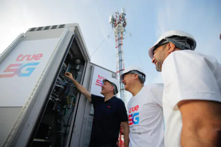 ทรู คอร์ปอเรชั่น ประกาศรวมเครือข่าย “One Network” ทรู-ดีแทค สำเร็จ ขยายสู่โครงข่ายที่ใหญ่ที่สุดในอาเซียน