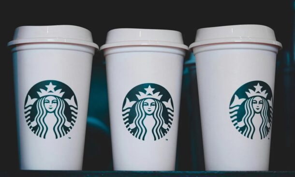 Starbucks ยกเลิกระบบผู้จัดการร้านที่ใช้ AI หลังทำงานได้แย่กว่ามนุษย์